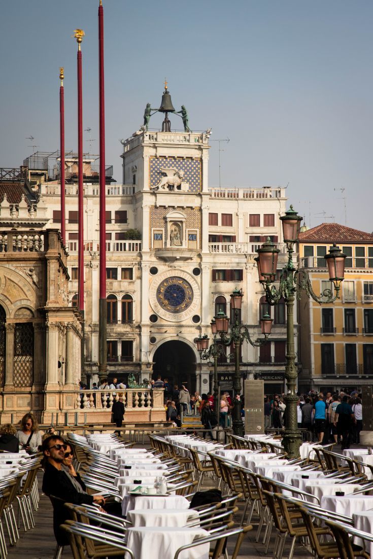 Going to Venice? You will want to bring back the best photos of your trip. Click here for how to do the best Venice photography. ...................................................... day trip | how to | travel tips | travel photography |