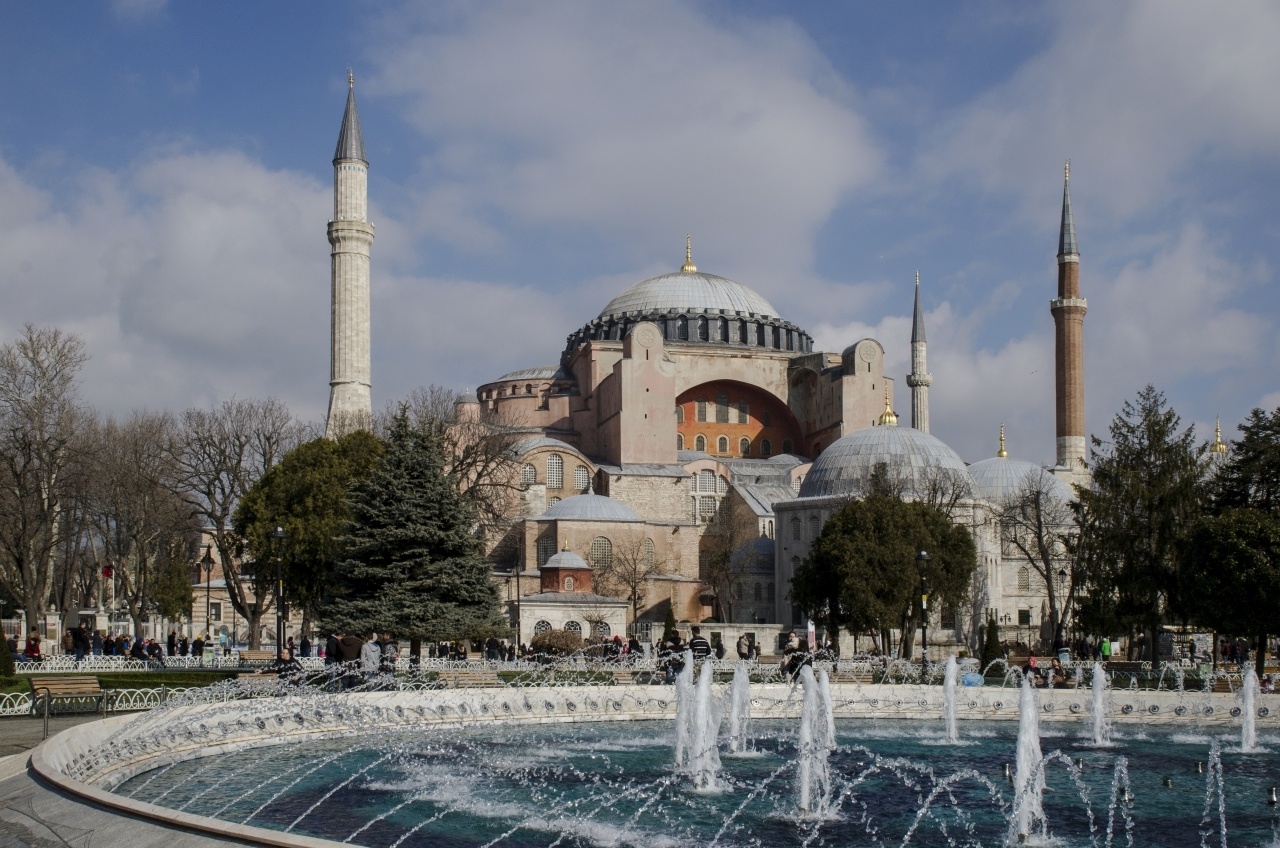 Hagia Sofia and fountain in Instanbul, Turkey